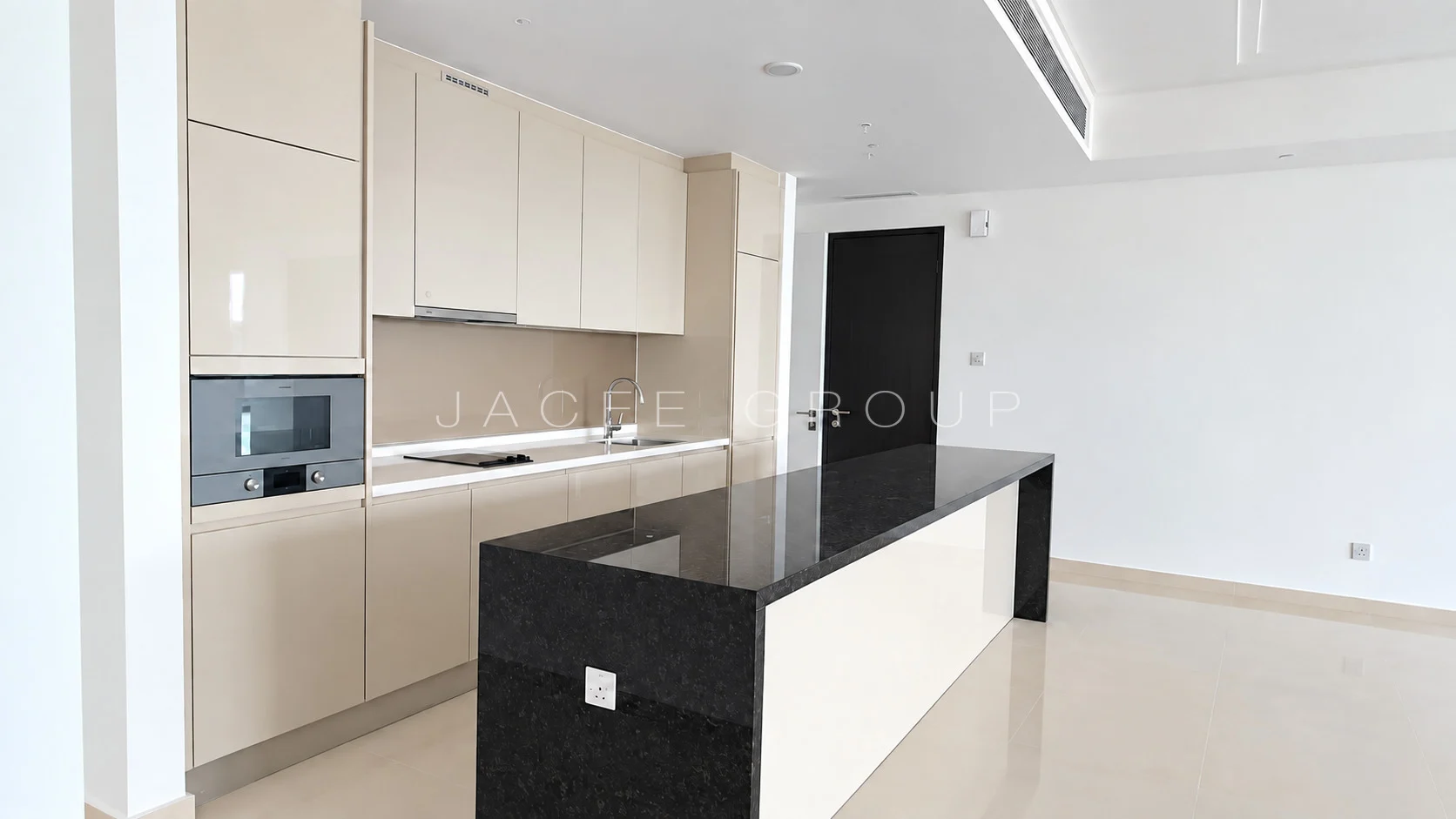 Kitchen Island at Crown Residences, Pavilion Damansara Heights