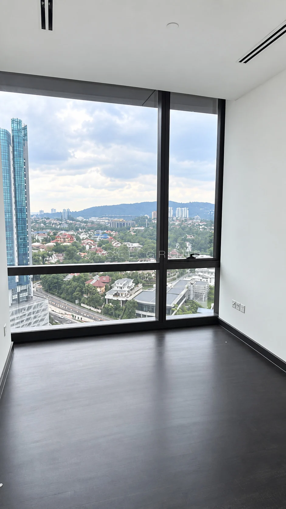 Bedroom City View at Crown Residences, Pavilion Damansara Heights