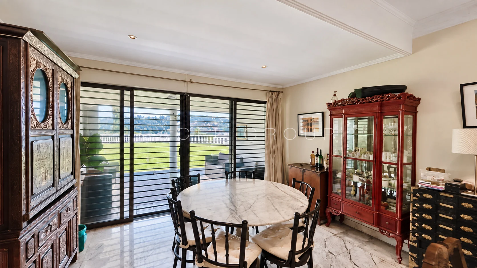 Round Table Dining Area at the Bangsar bungalow with large garden